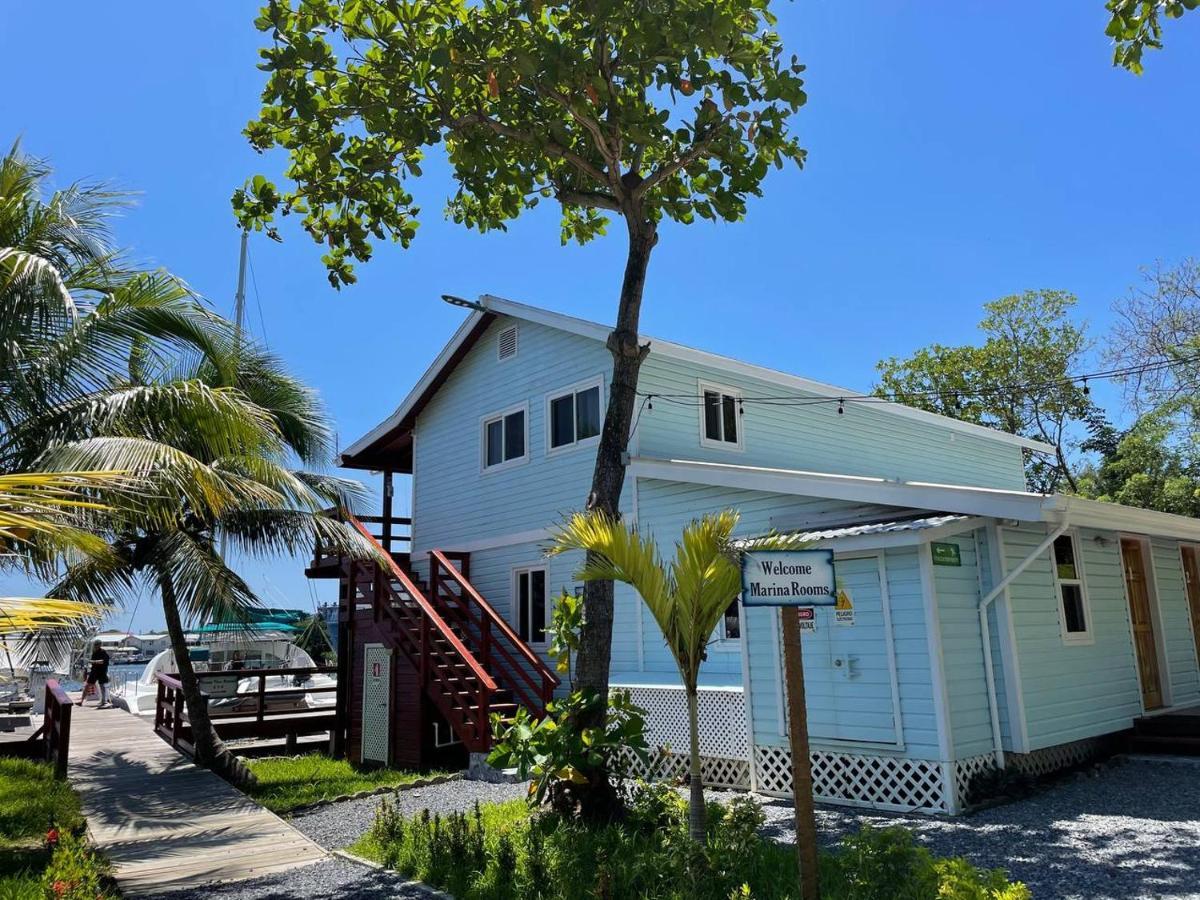Hotel And Dive Center Roatan Yacht Club French Harbour Exterior foto